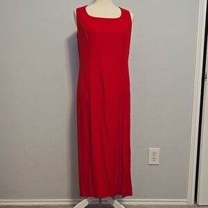 Red Sleeveless Maxi Dress with Square Neck for Cocktail